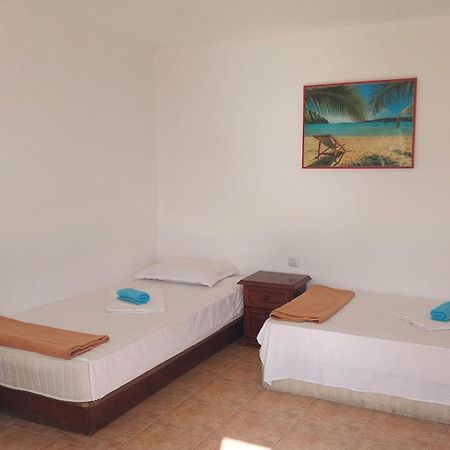Krimski Bungalows Bjala Kültér fotó